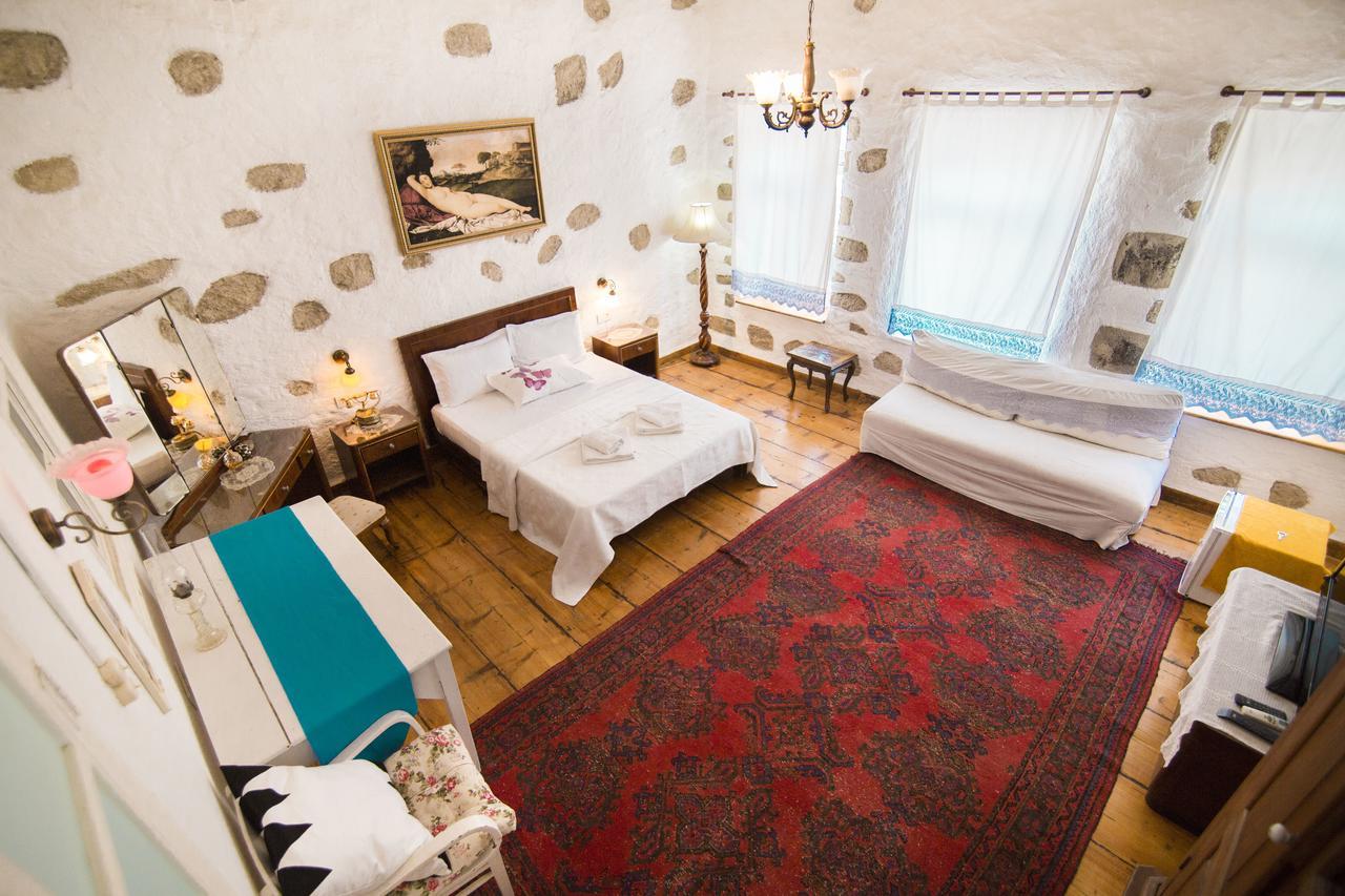 Afet Hanim Konagi Alaçatı Exterior foto